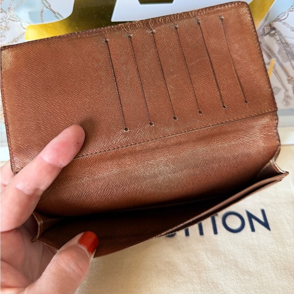 Louis Vuitton Vintage Monogram Long Wallet Checkbook - Picture 11 of 14